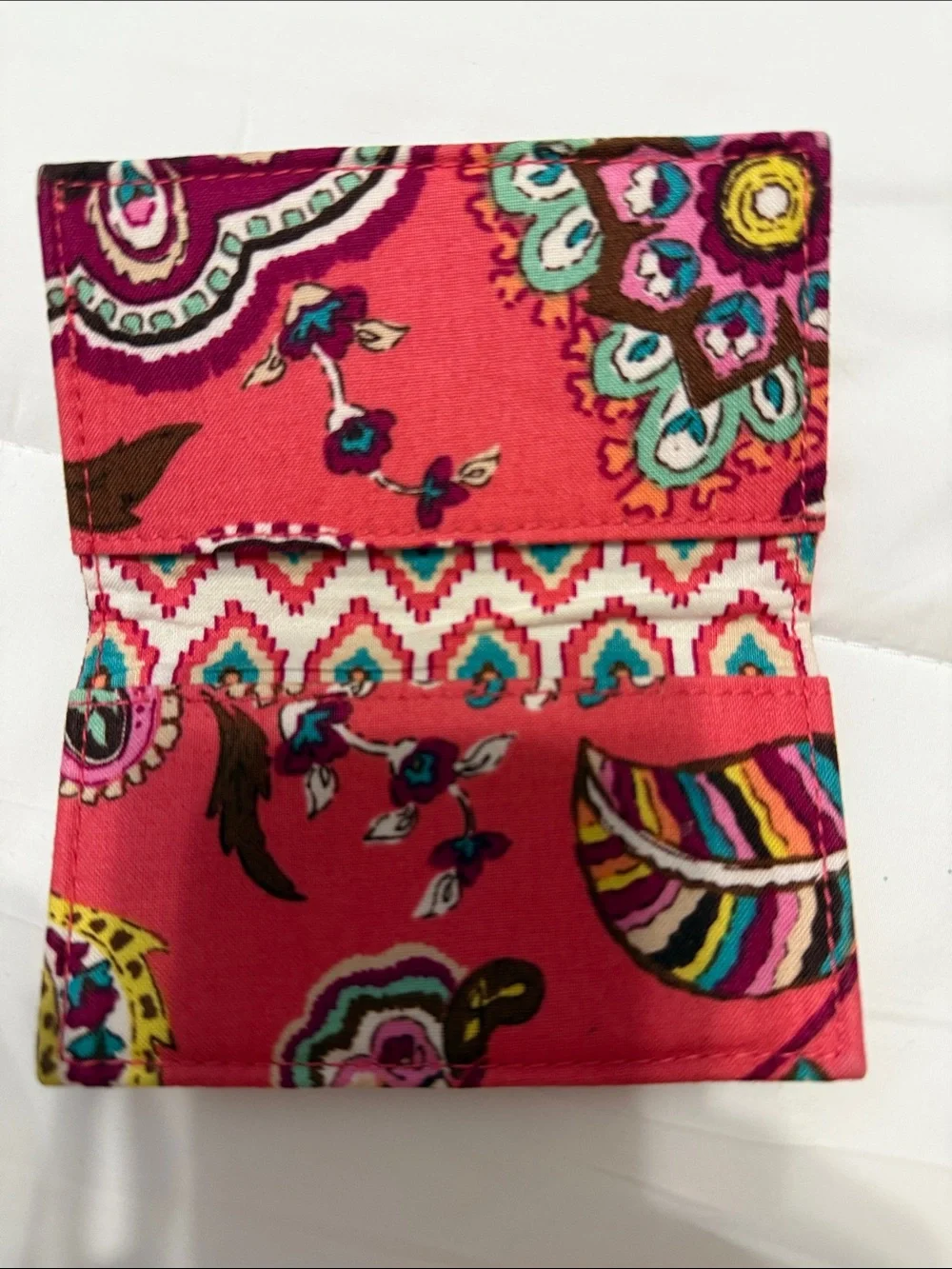 Vera Bradley Color Me Coral Paisley Card Holder RETIRED